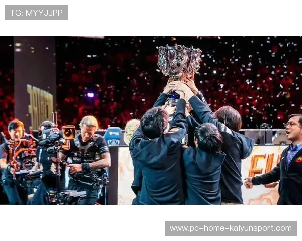 LPL转会风波未平：改革挫折导致顶级选手罕见休战潮