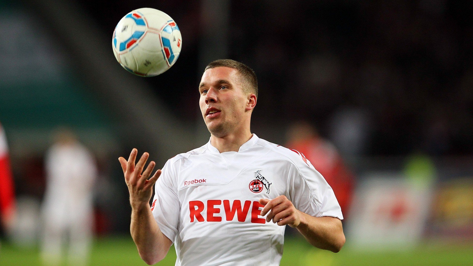 足球豪门转会新闻汇总，足球联赛豪门